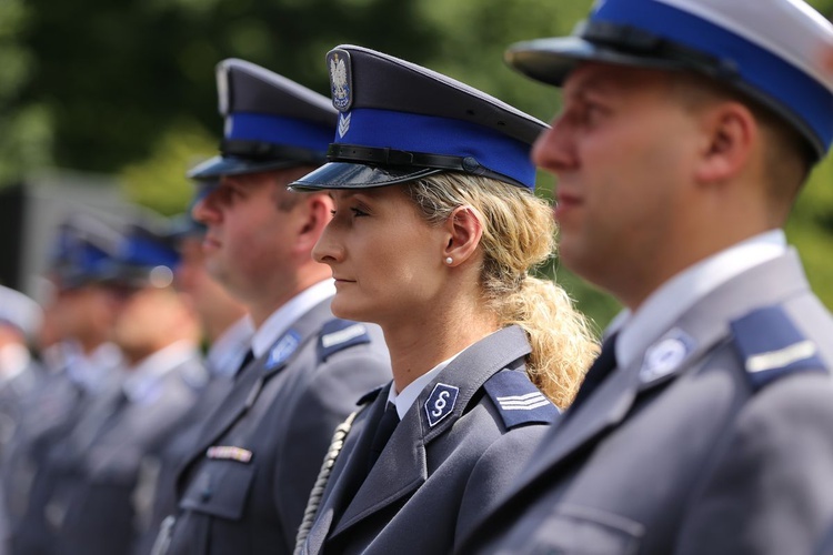 Wojeówdzkie Święto Policji na Świętym Krzyżu