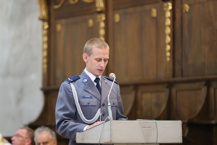 Wojeówdzkie Święto Policji na Świętym Krzyżu