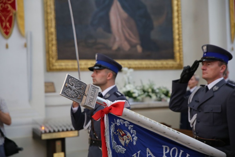 Wojeówdzkie Święto Policji na Świętym Krzyżu