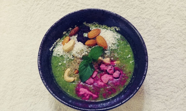 Pielgrzymkowe smoothie "OżywiCie(l)"