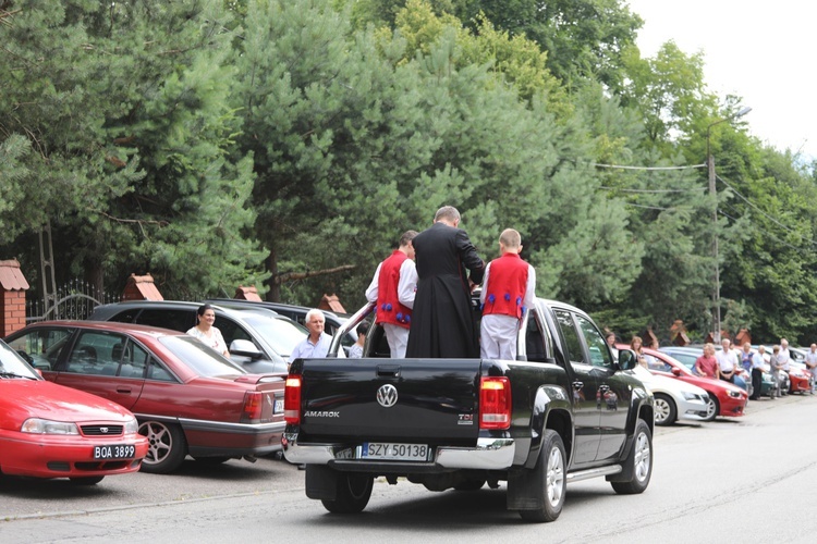 Pielgrzymka kierowców i poświęcenie samochodów w Rychwałdzie - 2019