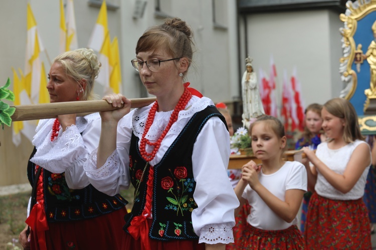 Pielgrzymka kierowców i poświęcenie samochodów w Rychwałdzie - 2019