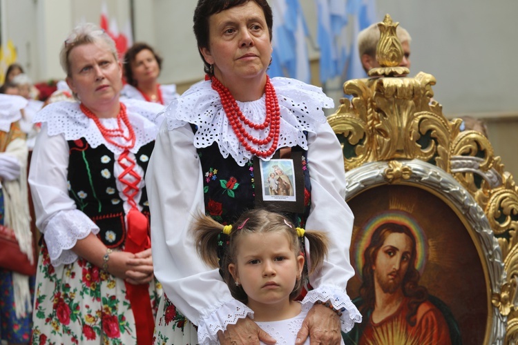 Pielgrzymka kierowców i poświęcenie samochodów w Rychwałdzie - 2019