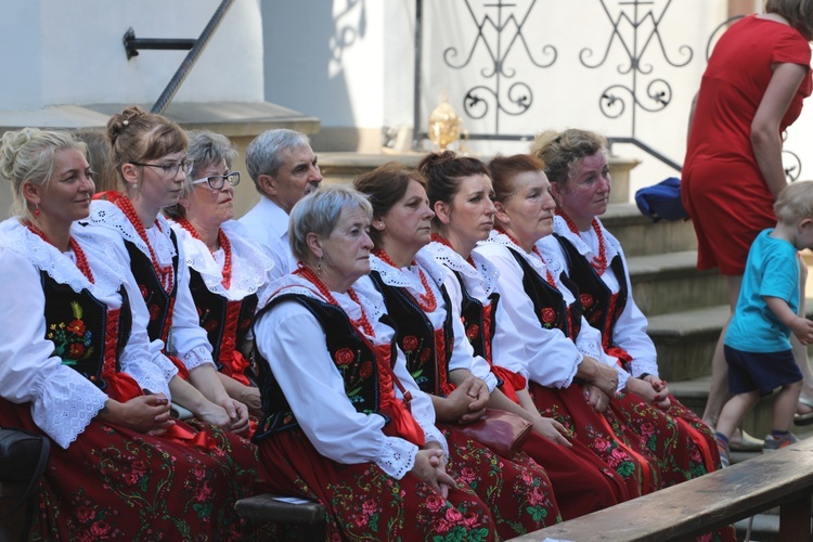 Pielgrzymka kierowców i poświęcenie samochodów w Rychwałdzie - 2019