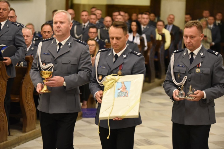 100 lat Policji