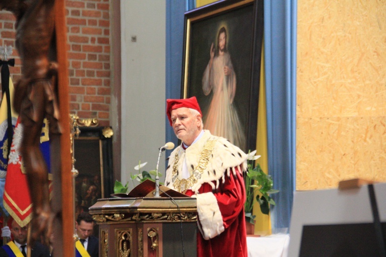 Pogrzeb śp. Marka Tukiendorfa, rektora Politechniki Opolskiej