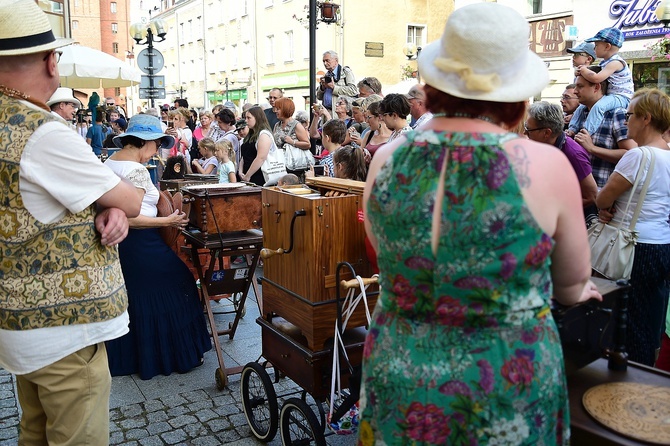 Olsztyn. Międzynarodowy Festiwal Katarynek