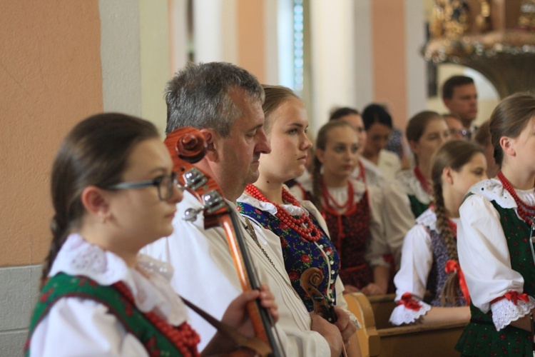 Poświęcenie Centrum Dialogu Kulturalnego i Społecznego "Karmel" w Baborowie