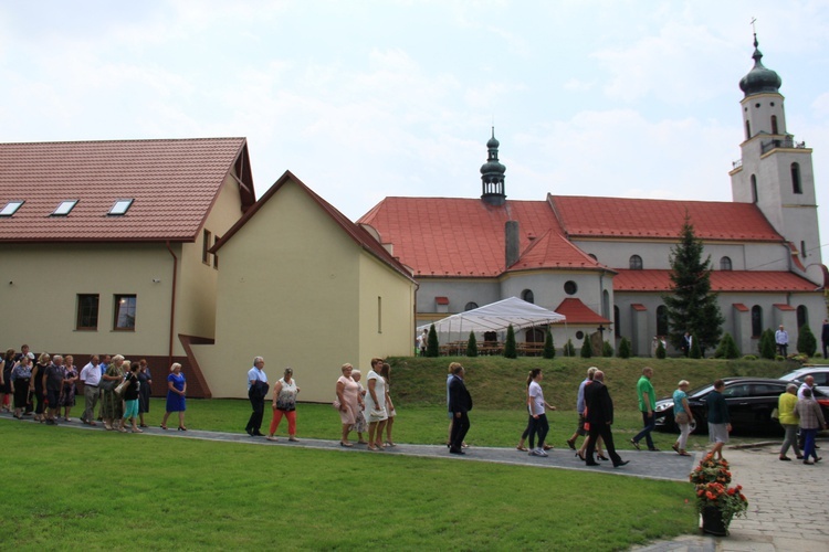 Poświęcenie Centrum Dialogu Kulturalnego i Społecznego "Karmel" w Baborowie