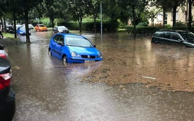 Katowice. Skutki gwałtowej ulewy