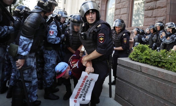 1074 zatrzymanych w związku z protestem opozycji w Moskwie