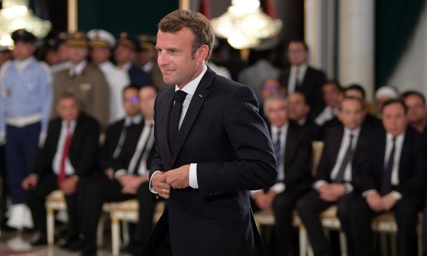 Prezydent Macron zapowiedział swe spotkanie z przywódcą Rosji