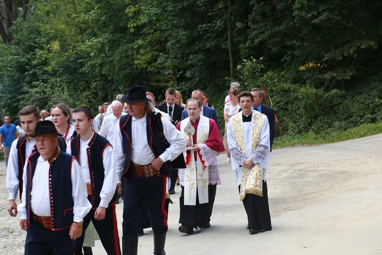 Janczowa. Relikwie św. Kingi