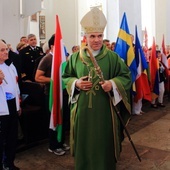Mszy św. przewodniczył i homilię wygłosił bp Zbigniew Zieliński.
