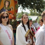 Poświęcenie nowego feretronu Matki Bożej i jubileusz kapłaństwa