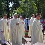 Koronacja figurki św. Anny w Oleśnie