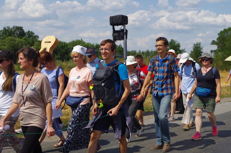 Piesza pielgrzymka do Świętych Schodów cz. 2