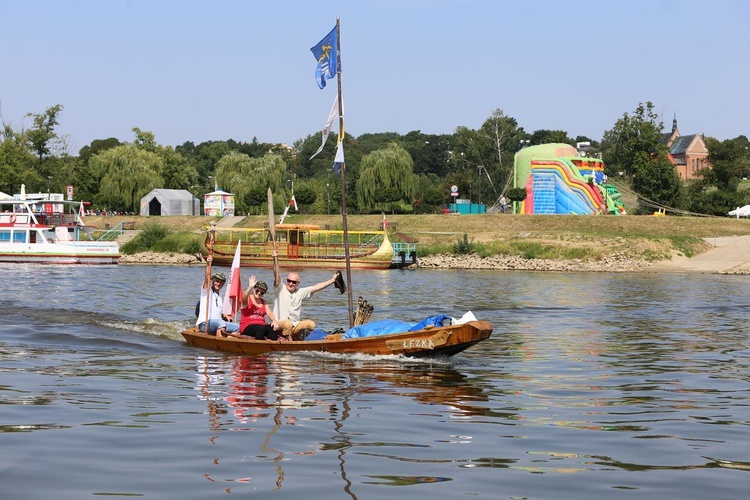 Wyprawa Warszawska wodami Wisły