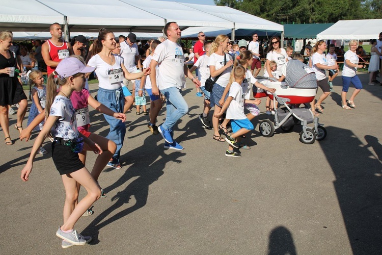 11. Biesiada fundacji "Krzyż Dziecka" w Pisarzowicach - 2019