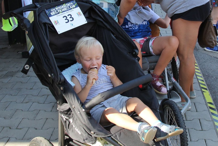 11. Biesiada fundacji "Krzyż Dziecka" w Pisarzowicach - 2019