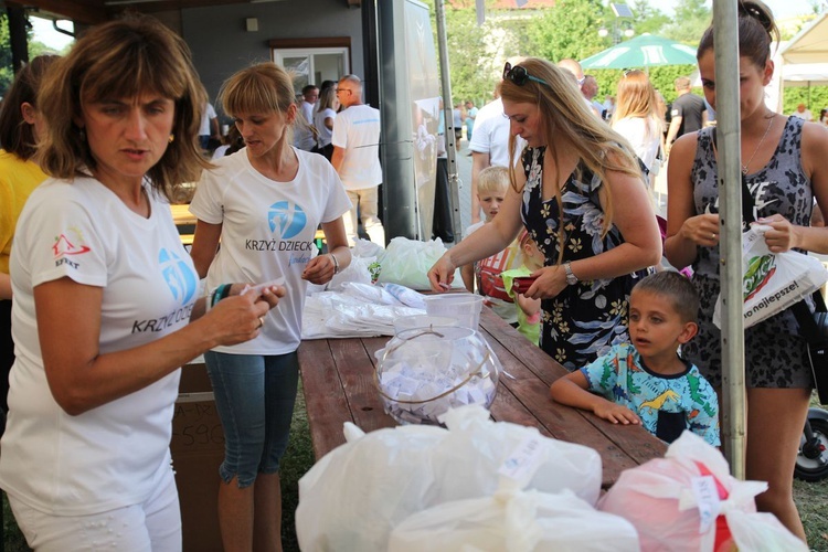 11. Biesiada fundacji "Krzyż Dziecka" w Pisarzowicach - 2019