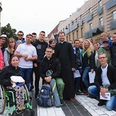 We wrześniu ubiegłego roku grupa osób z diecezji elbląskiej wzięła udział w spotkaniu z Ojcem Świętym w Wilnie. Większość z nich  to uczestnicy EPP.