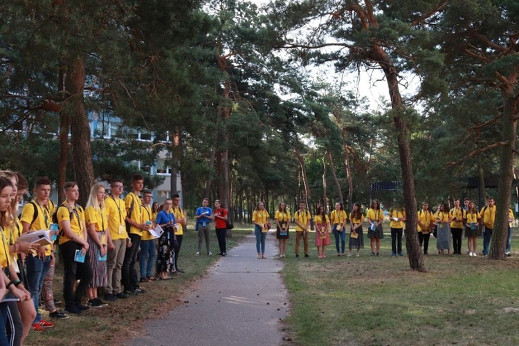 Obóz Fundacji "Dzieło Nowego Tysiąclecia"