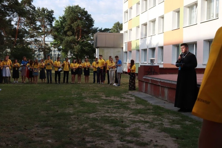 Obóz Fundacji "Dzieło Nowego Tysiąclecia"