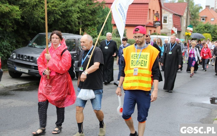 Wyjście Pieszej Pielgrzymki z Gorzowa Wlkp. na Jasną Górę