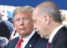 Narasta nieufność między Donaldem Trumpem  a Recepem Erdoğanem.