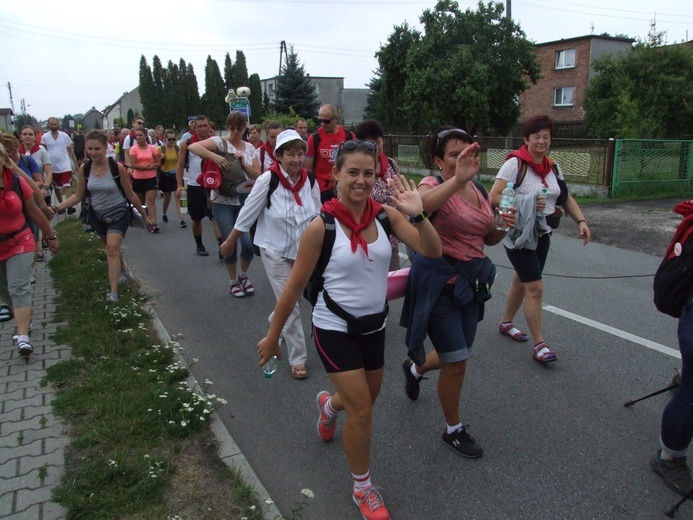 74 Piesza Rybnicka Pielgrzymka - przemarsz grup