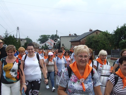 74 Piesza Rybnicka Pielgrzymka - przemarsz grup