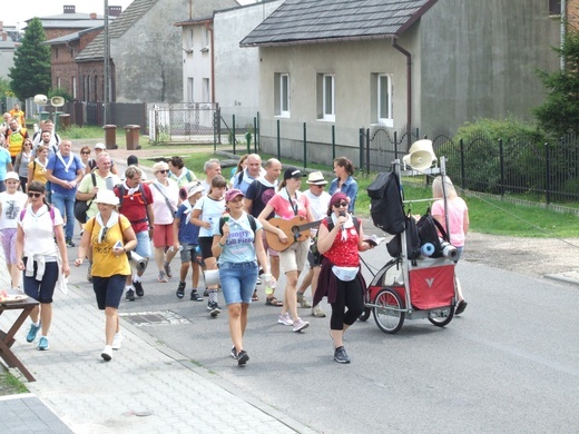 74 Piesza Rybnicka Pielgrzymka - przemarsz grup