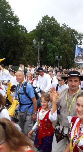 Wejście Pieszej Pielgrzymki Góralskiej na Jasną Górę 2019