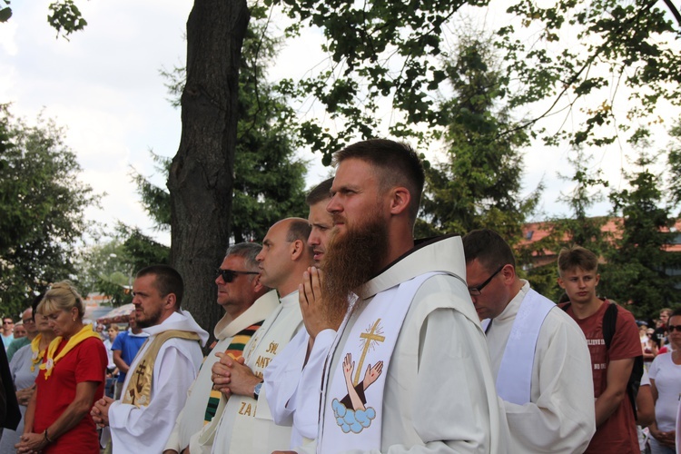 74. Piesza Rybnicka Pielgrzymka - postój w Górnikach