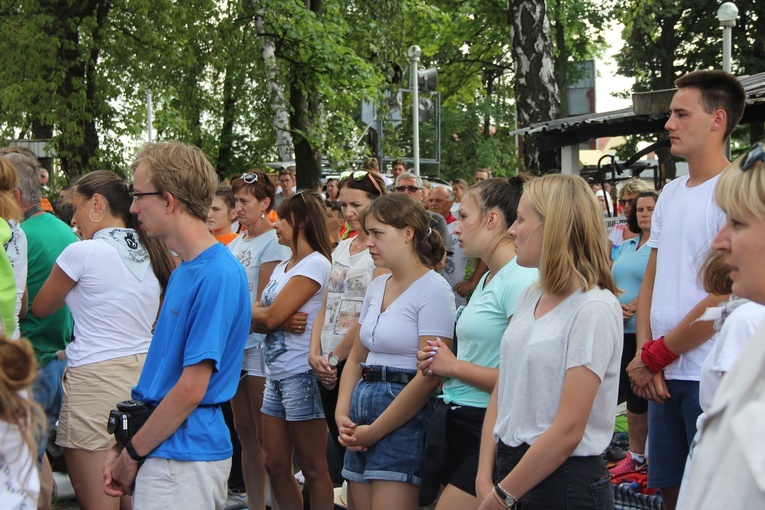 74. Piesza Rybnicka Pielgrzymka - postój w Górnikach