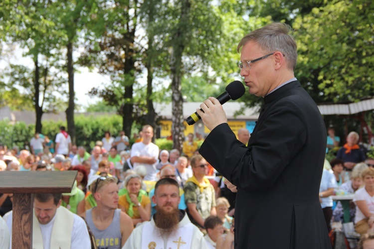 74. Piesza Rybnicka Pielgrzymka - postój w Górnikach