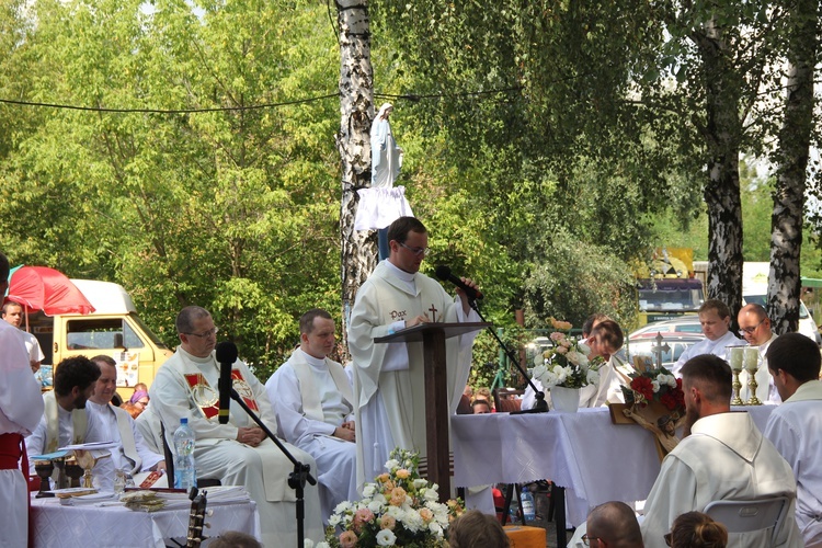 74. Piesza Rybnicka Pielgrzymka - postój w Górnikach