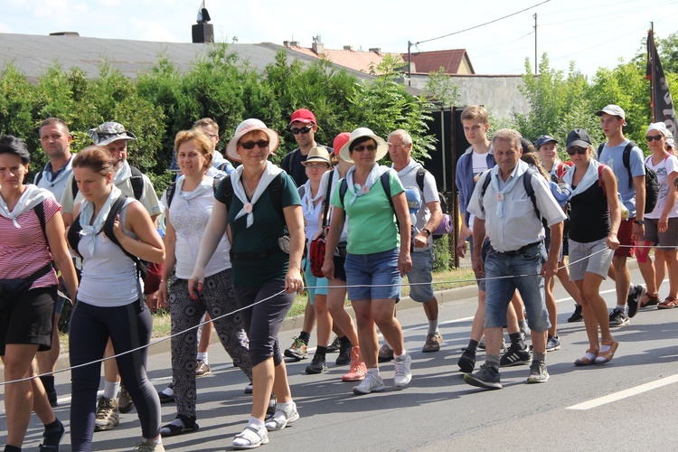 74. Piesza Rybnicka Pielgrzymka - postój w Górnikach