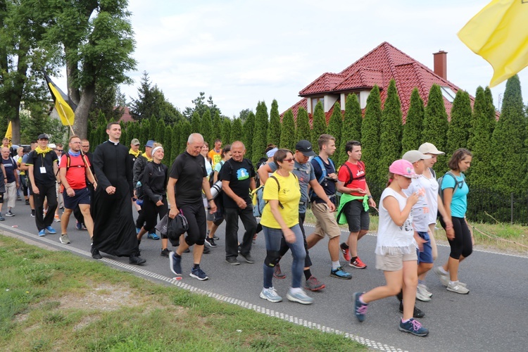 Kaszubska Pielgrzymka uczciła bohaterów powstania warszawskiego