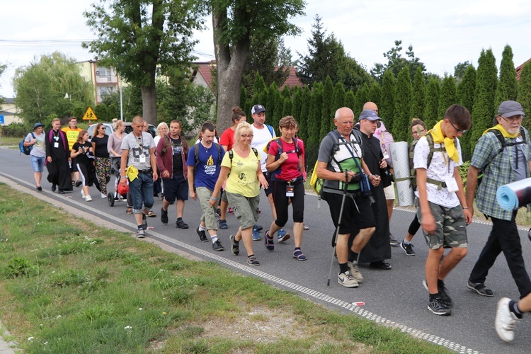 Kaszubska Pielgrzymka uczciła bohaterów powstania warszawskiego