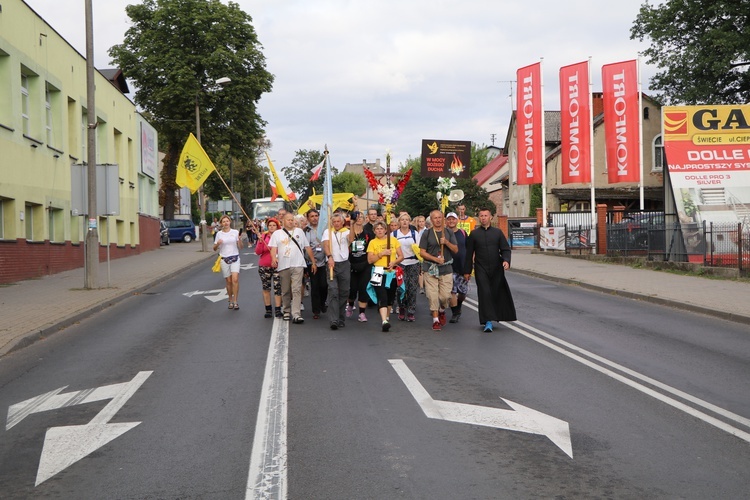 Kaszubska Pielgrzymka uczciła bohaterów powstania warszawskiego