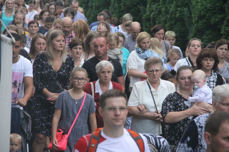 Krużlowa. Rozpoczęcie odpustu ku czci Przemienienia Pańskiego