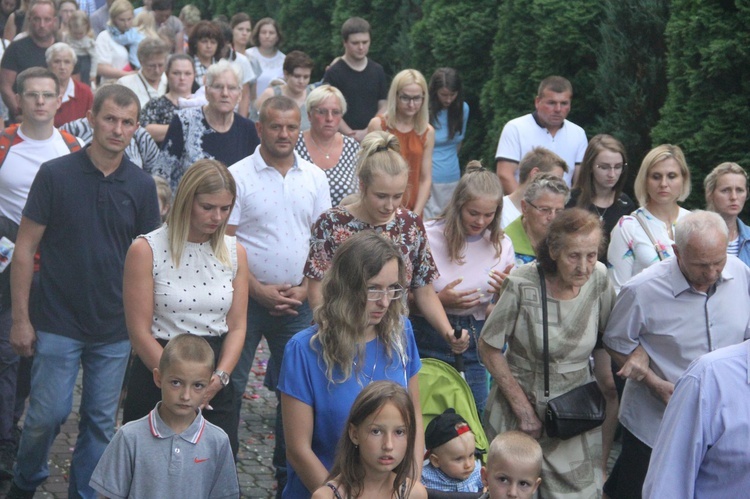 Krużlowa. Rozpoczęcie odpustu ku czci Przemienienia Pańskiego