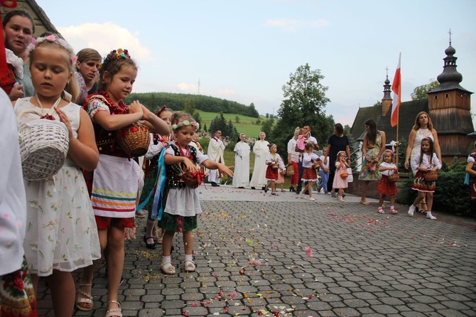 Krużlowa. Rozpoczęcie odpustu ku czci Przemienienia Pańskiego