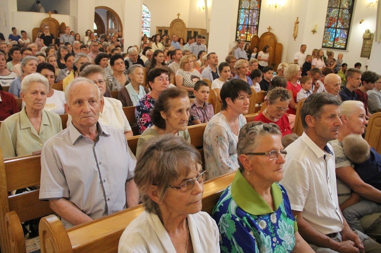 Krużlowa. Rozpoczęcie odpustu ku czci Przemienienia Pańskiego