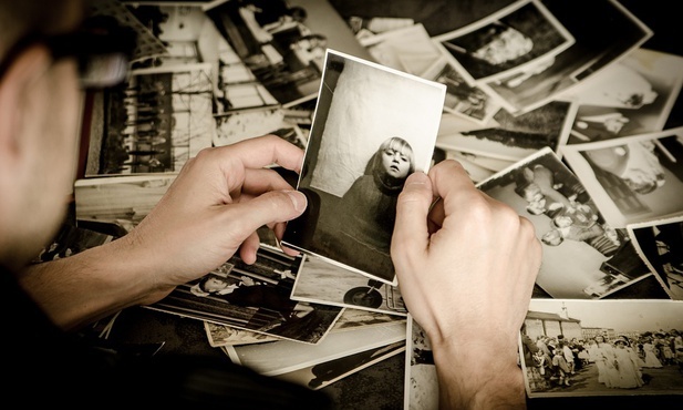 Wakacyjne fotografie. Czy wywołujemy jeszcze zdjęcia?