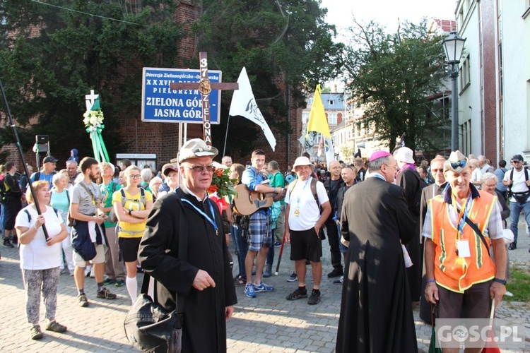 Pielgrzymi z Zielonej Góry już na szlaku