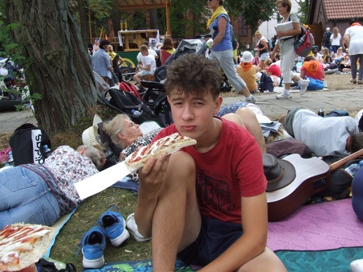 74. Piesza Rybnicka Pielgrzymka - postój w Miotku