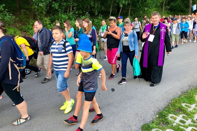 Wspólnota Suska. Początek pielgrzymki na Jasną Górę